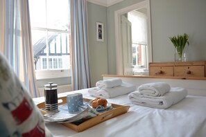 3 ห้องนอน, ห้องพักตกแต่งอย่างมีเอกลักษณ์, ตกแต่งพิเศษโดยเฉพาะ, Wi-Fi ฟรี