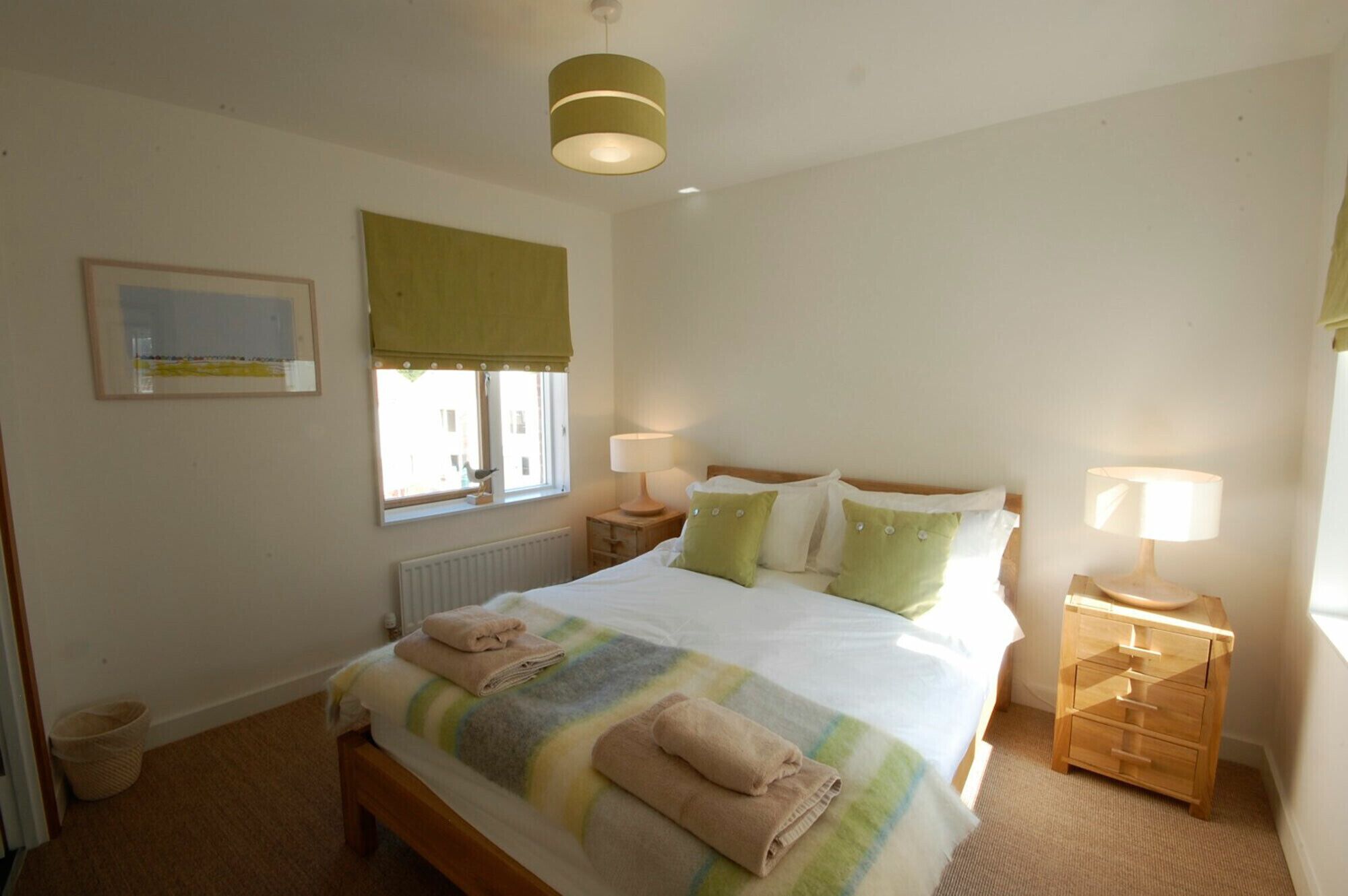 4 bedrooms, individually decorated, individually furnished, free WiFi