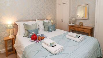 3 habitaciones, decoración personalizada y muebles diferentes