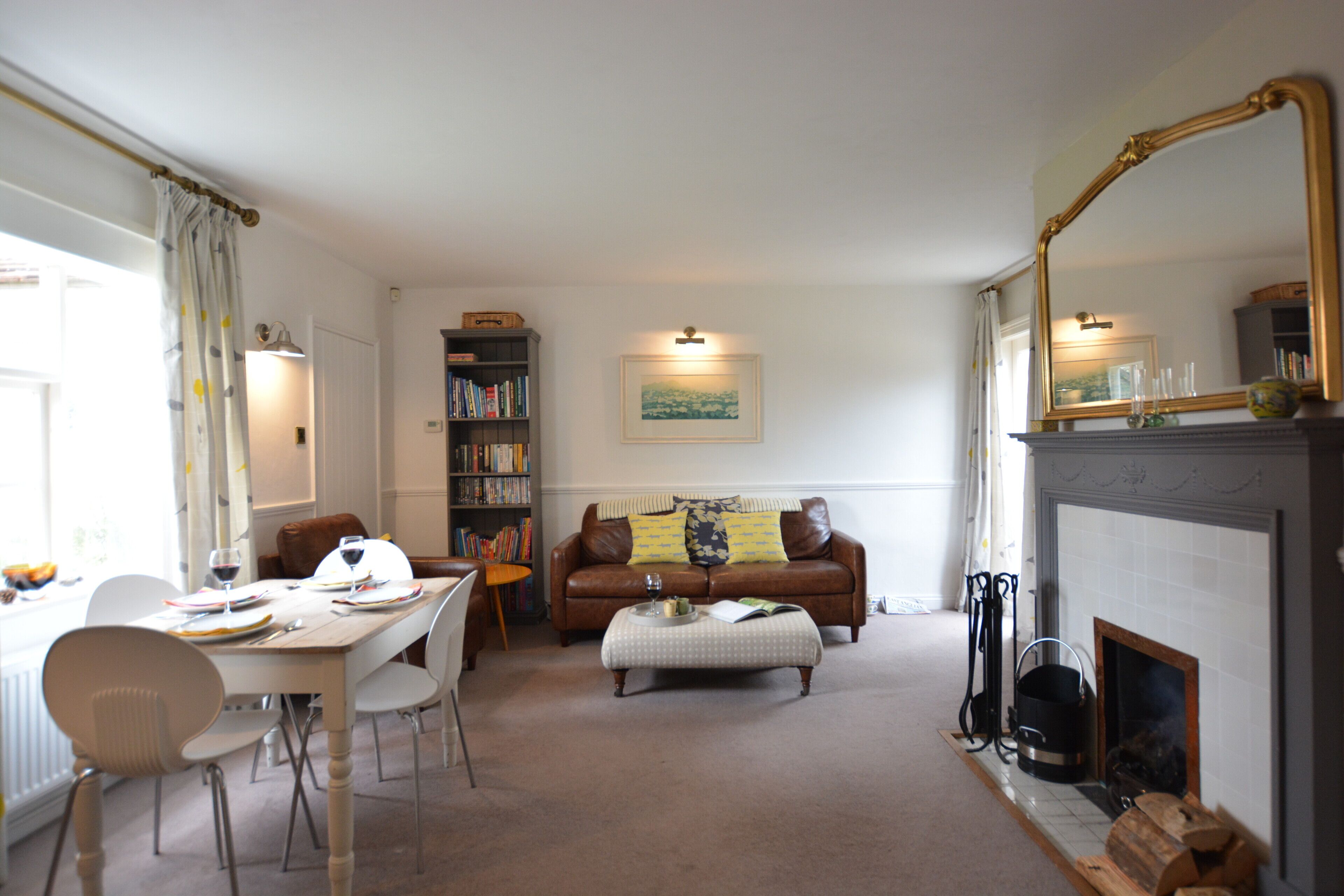 Cottage | Interior