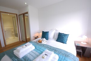 2 bedrooms, individually decorated, individually furnished, free WiFi