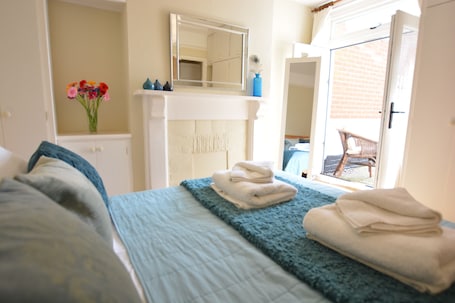 1 bedroom, individually decorated, individually furnished, free WiFi