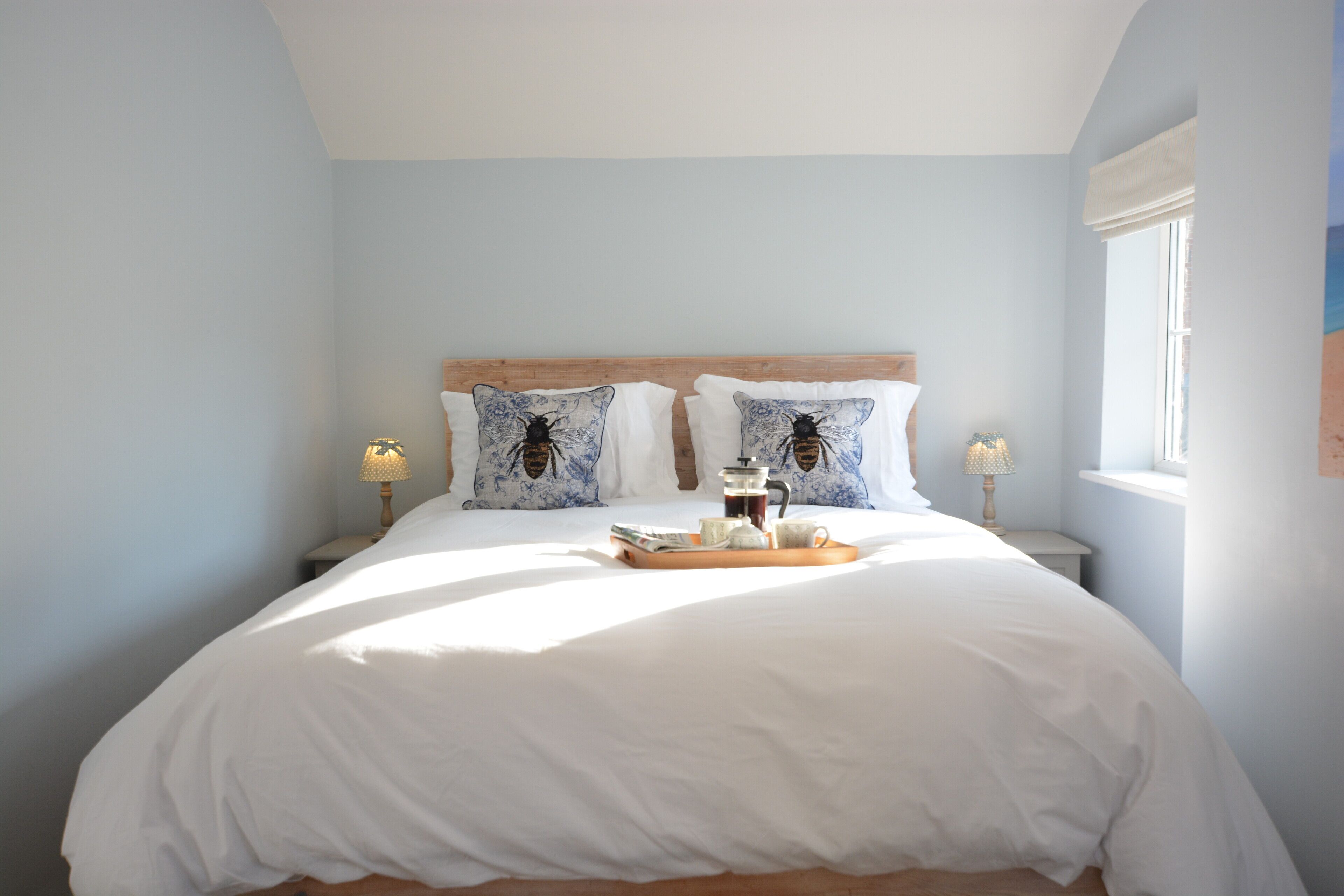 2 bedrooms, individually decorated, individually furnished, free WiFi