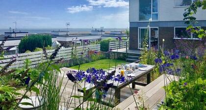 Aldeburgh Lodge Gardens