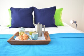 2 bedrooms, individually decorated, individually furnished, free WiFi