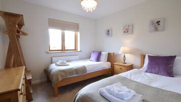 3 bedrooms, individually decorated, individually furnished, free WiFi