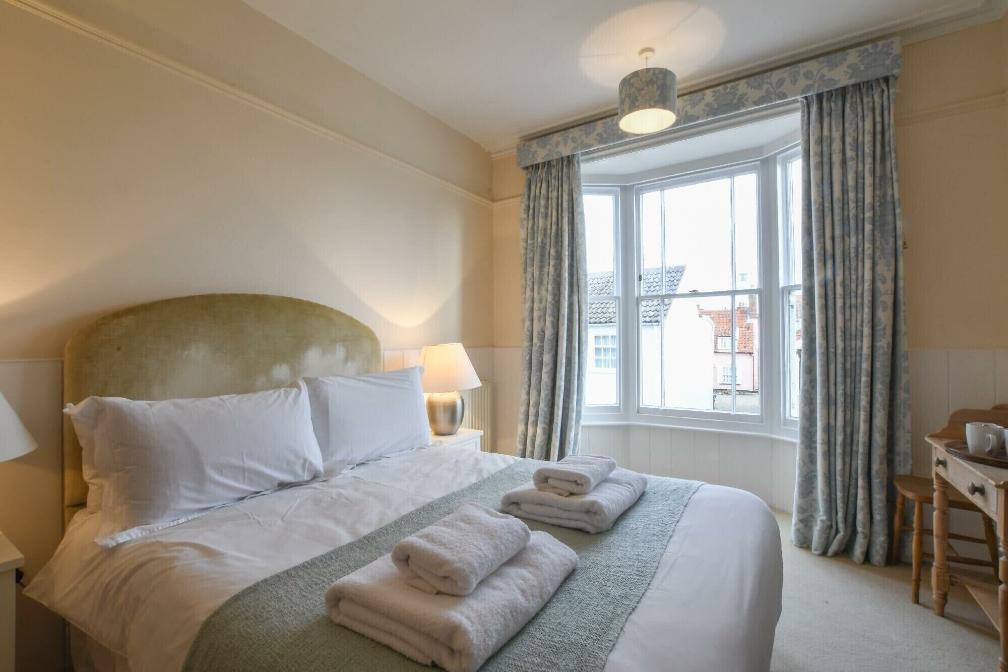 คอทเทจ | ภายใน