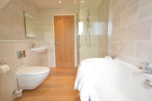 Hair dryer - Manor House Barn, Peasenhall (Saxmundham)