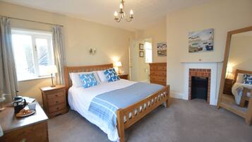 2 bedrooms, individually decorated, individually furnished, free WiFi