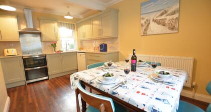 Gosfield Cottage, Aldeburgh