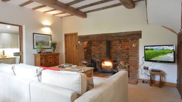 Cottage | Interior