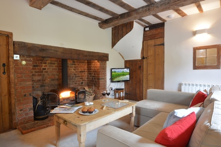 Cottage | Interior. 1 Tunns Cottages, Rushmere, nr Beccles