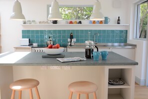 Refrigerador, utensilios de cocina
