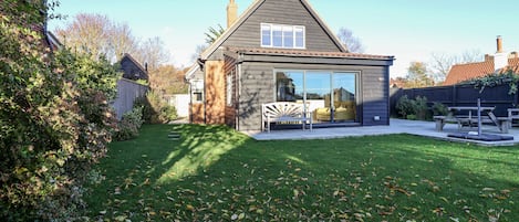 Cottage | Front of property