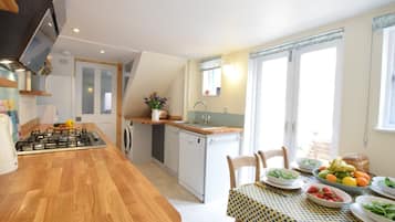 Peti sejuk, mesin basuh pinggan mangkuk