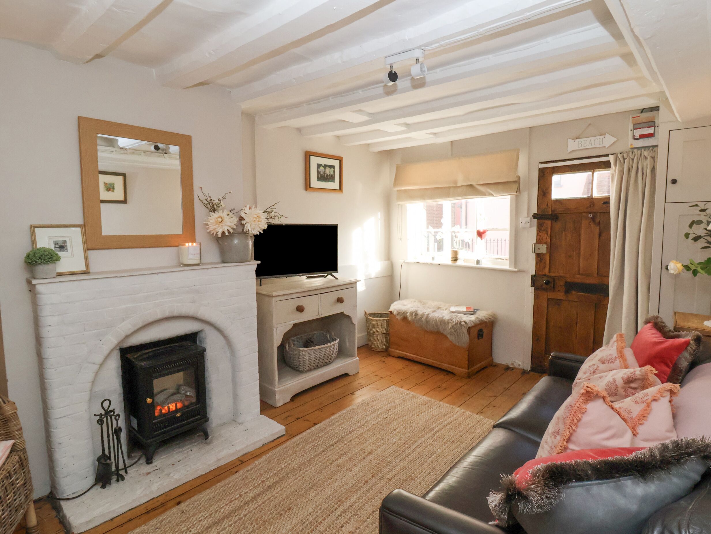 Cottage | Living area | DVD player