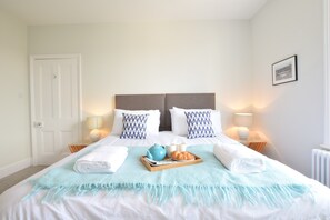 5 chambres, décoration personnalisée, ameublement personnalisé