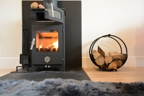 Interior - Fishpond House, Sotherton (Beccles)