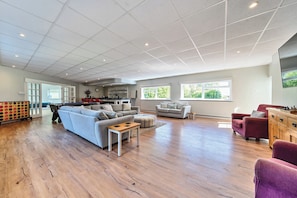 Spielezimmer