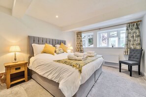 6 chambres, décoration personnalisée, ameublement personnalisé