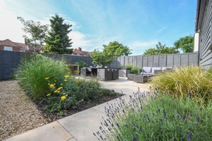 Interior - Corner Cottage, Thorpeness (Leiston)