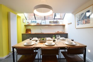 Fridge, cookware/dishes/utensils - 37 Stradbroke Road, Southwold (Reydon)