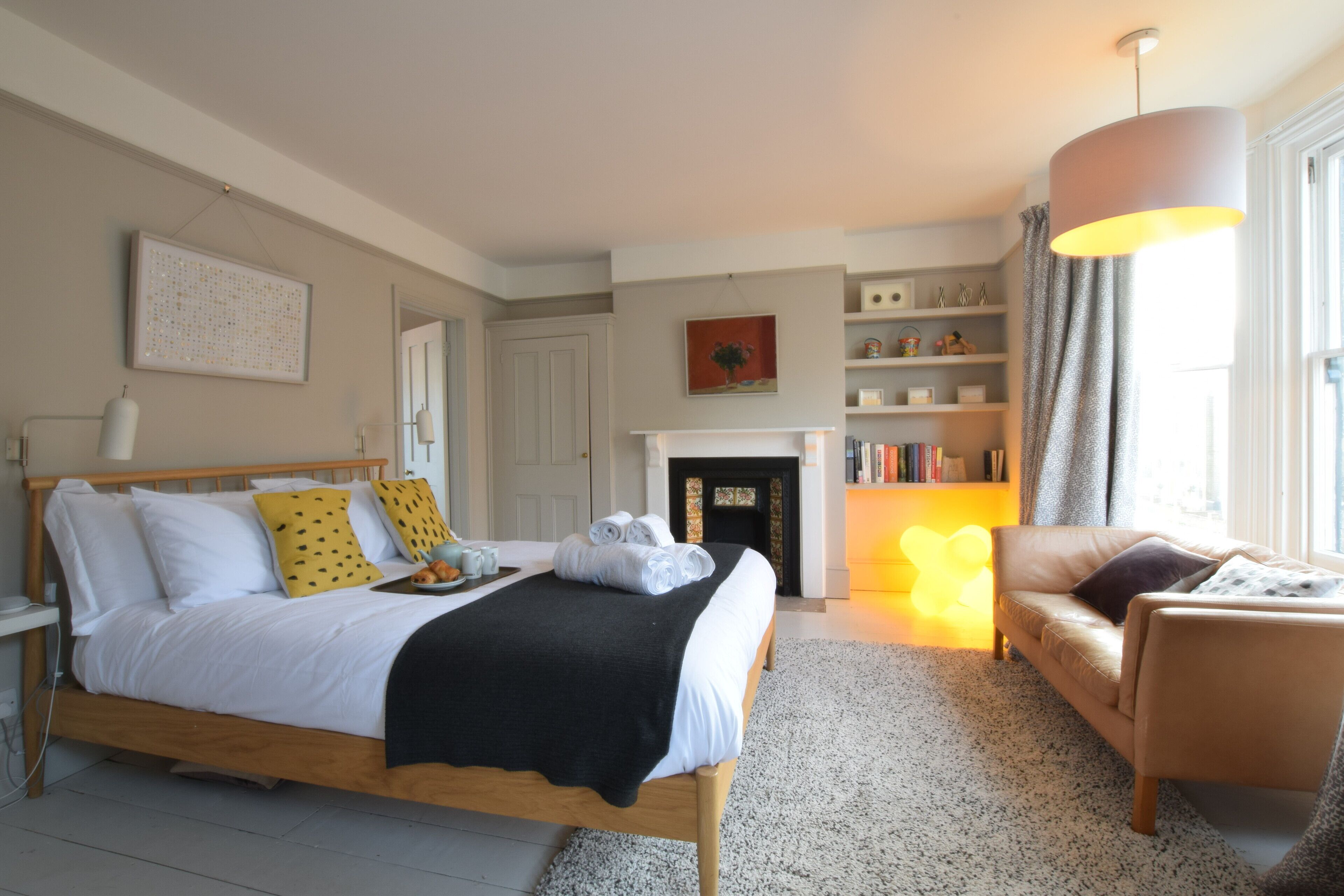 3 bedrooms, individually decorated, individually furnished, free WiFi