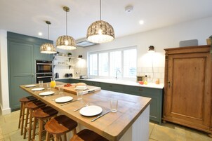 冰箱、洗碗机、厨具/餐具