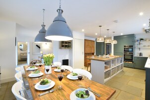 冰箱、洗碗机、厨具/餐具