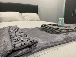 Apartment, 1 Queen Bed | 1 bedroom, iron/ironing board, free WiFi, bed sheets