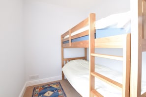 2 bedrooms, individually decorated, individually furnished, free WiFi
