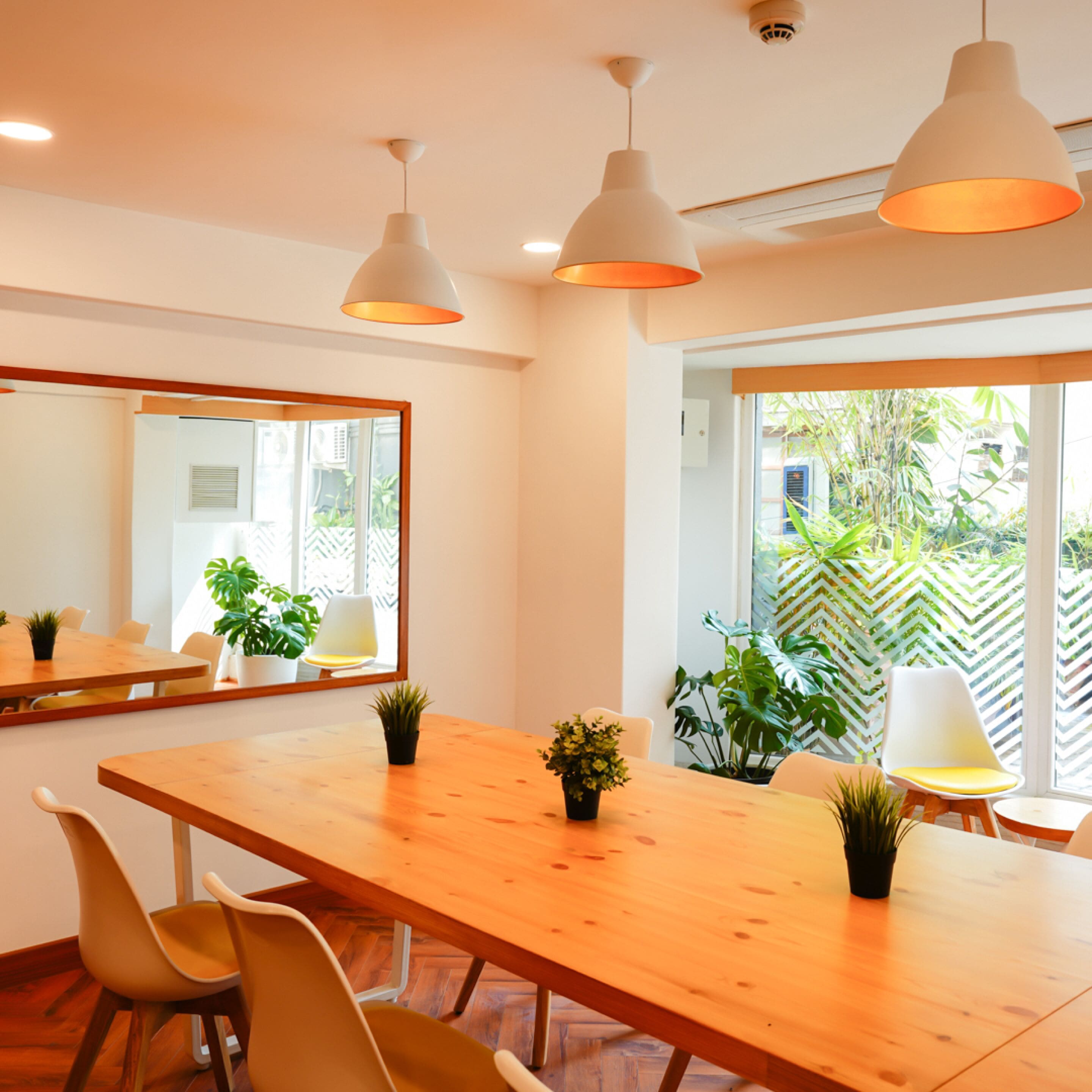 Foto - Bloom Boutique l Bandra