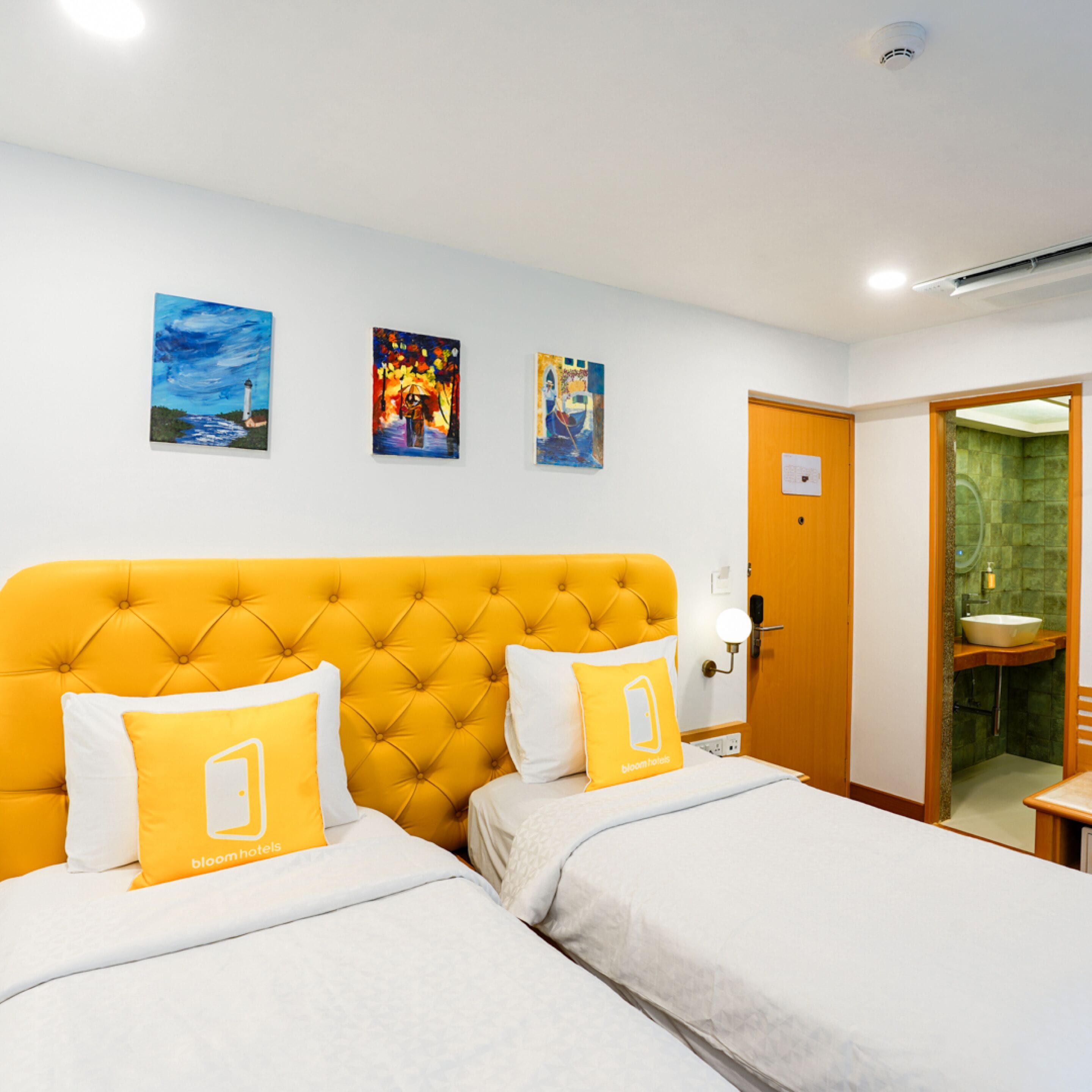 Foto - Bloom Boutique l Bandra