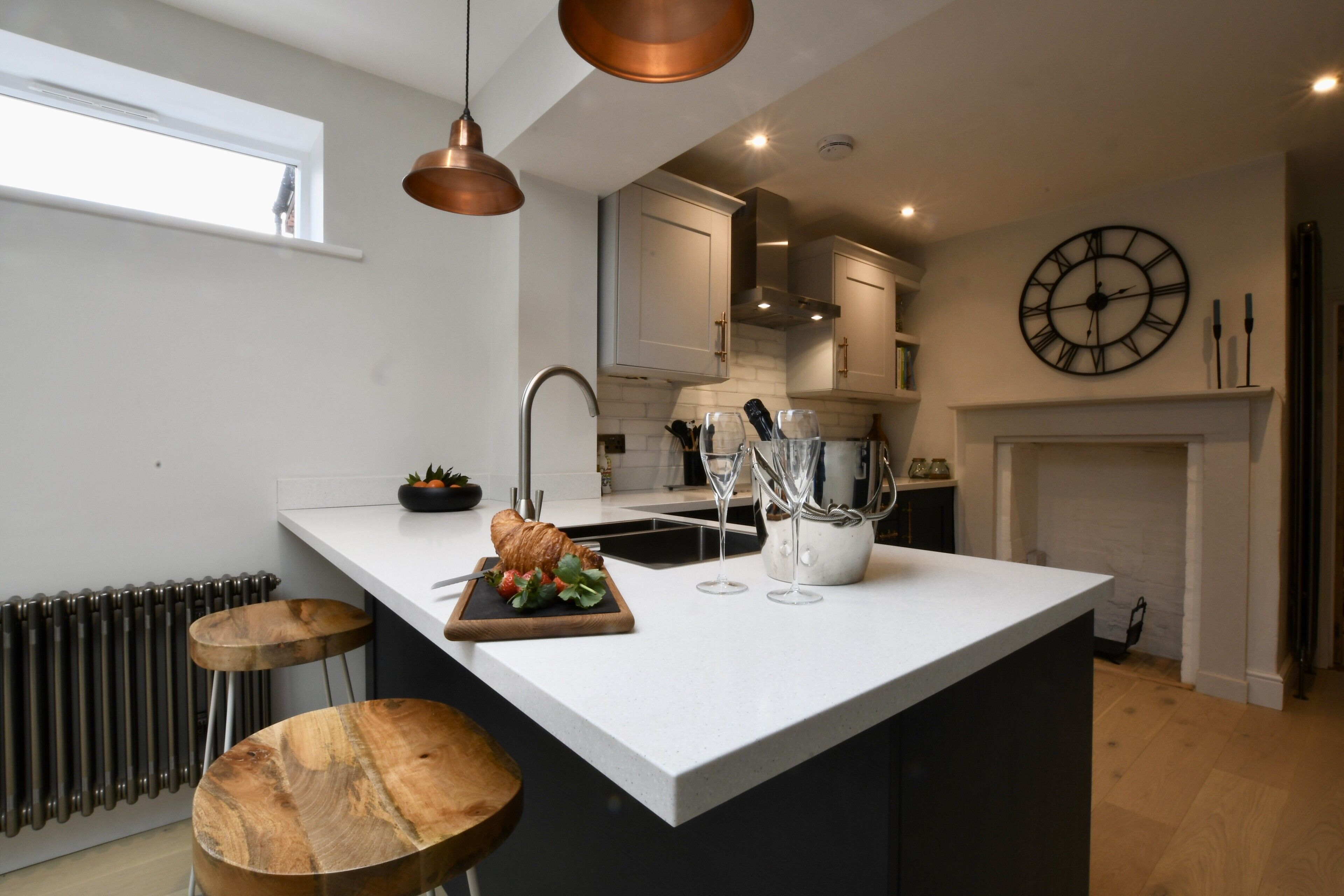 村舍 | 私人厨房 | 冰箱、洗碗机、厨具/餐具