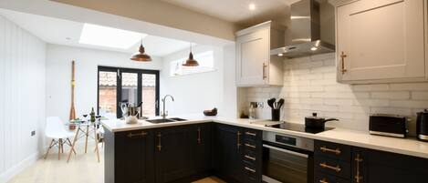 Cottage | Interior