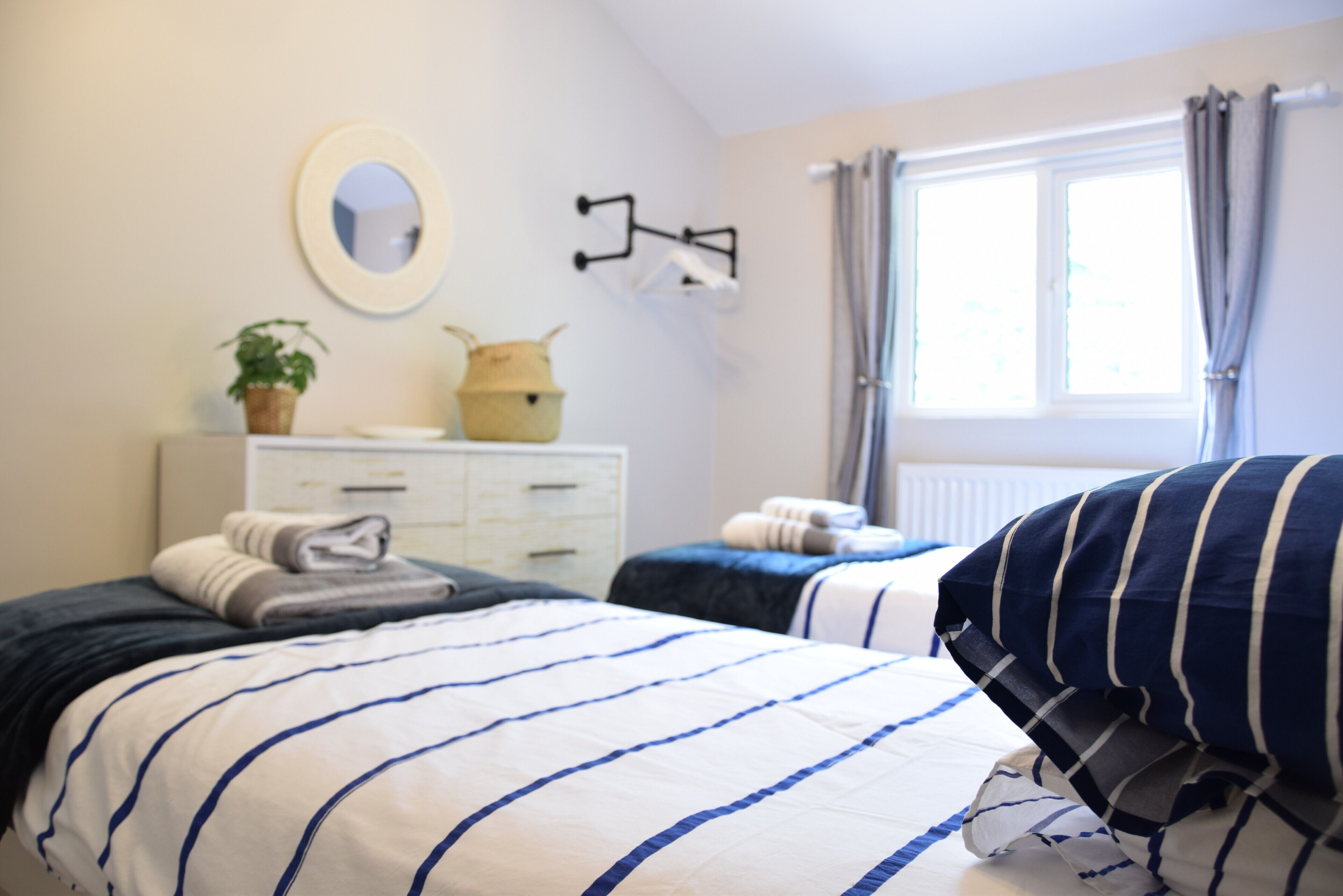 2 bedrooms, individually decorated, individually furnished, free WiFi