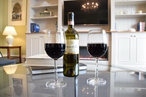 Cottage | Food and drink