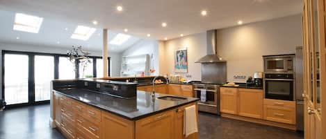 村舍 | 私人厨房 | 冰箱、洗碗机、电热水壶、烤面包机