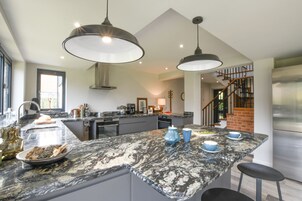 冰箱、洗碗机、厨具/餐具