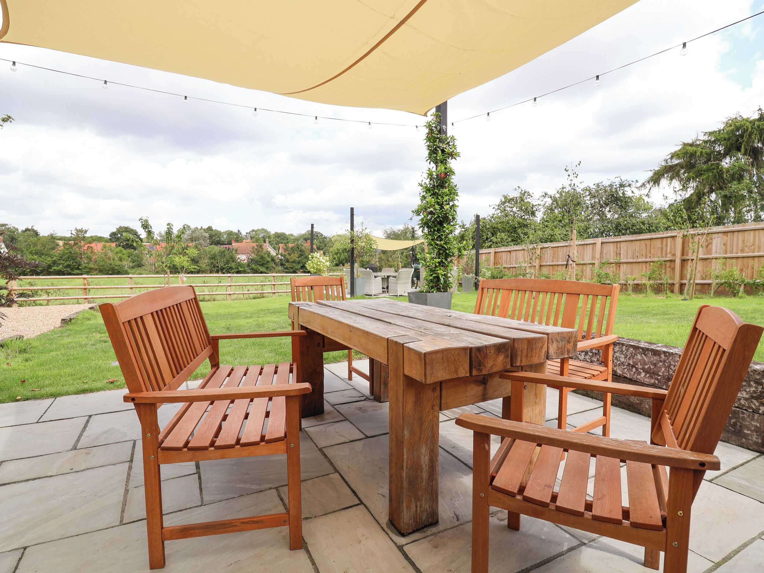 Cottage | Property grounds