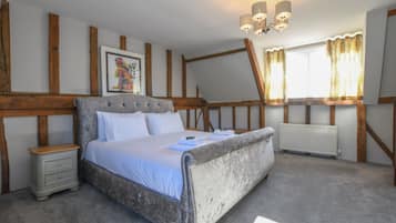 5 bedrooms, individually decorated, individually furnished, free WiFi