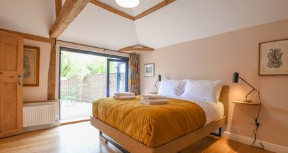 Onna's Stable, Sotherton