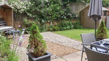 Cottage | Buiten dineren