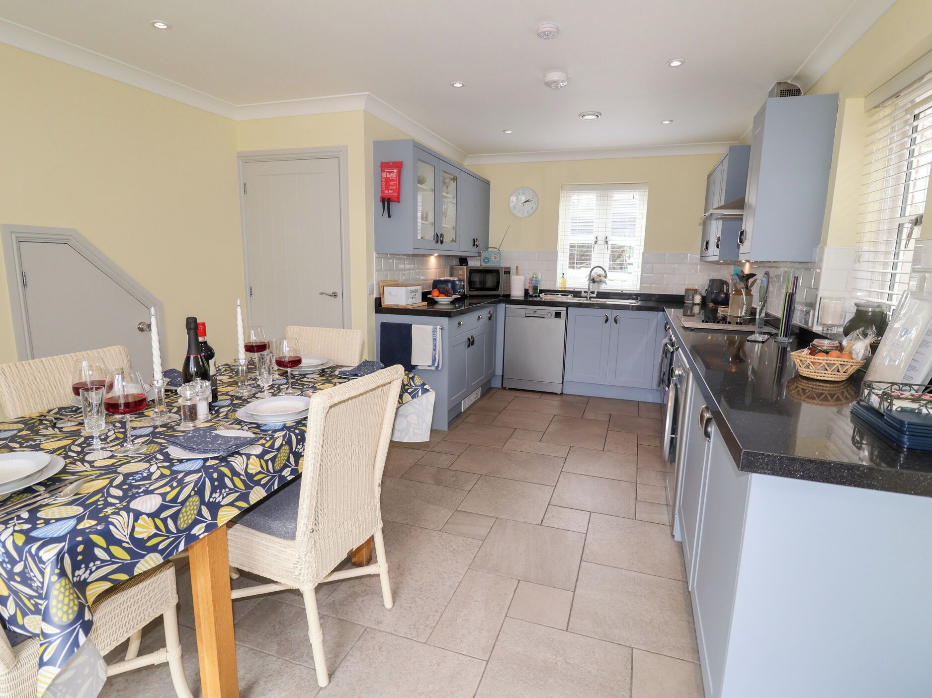 Cottage | Interior