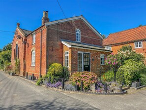 Exterior - Chapel Cottage, Newbourne (Woodbridge)