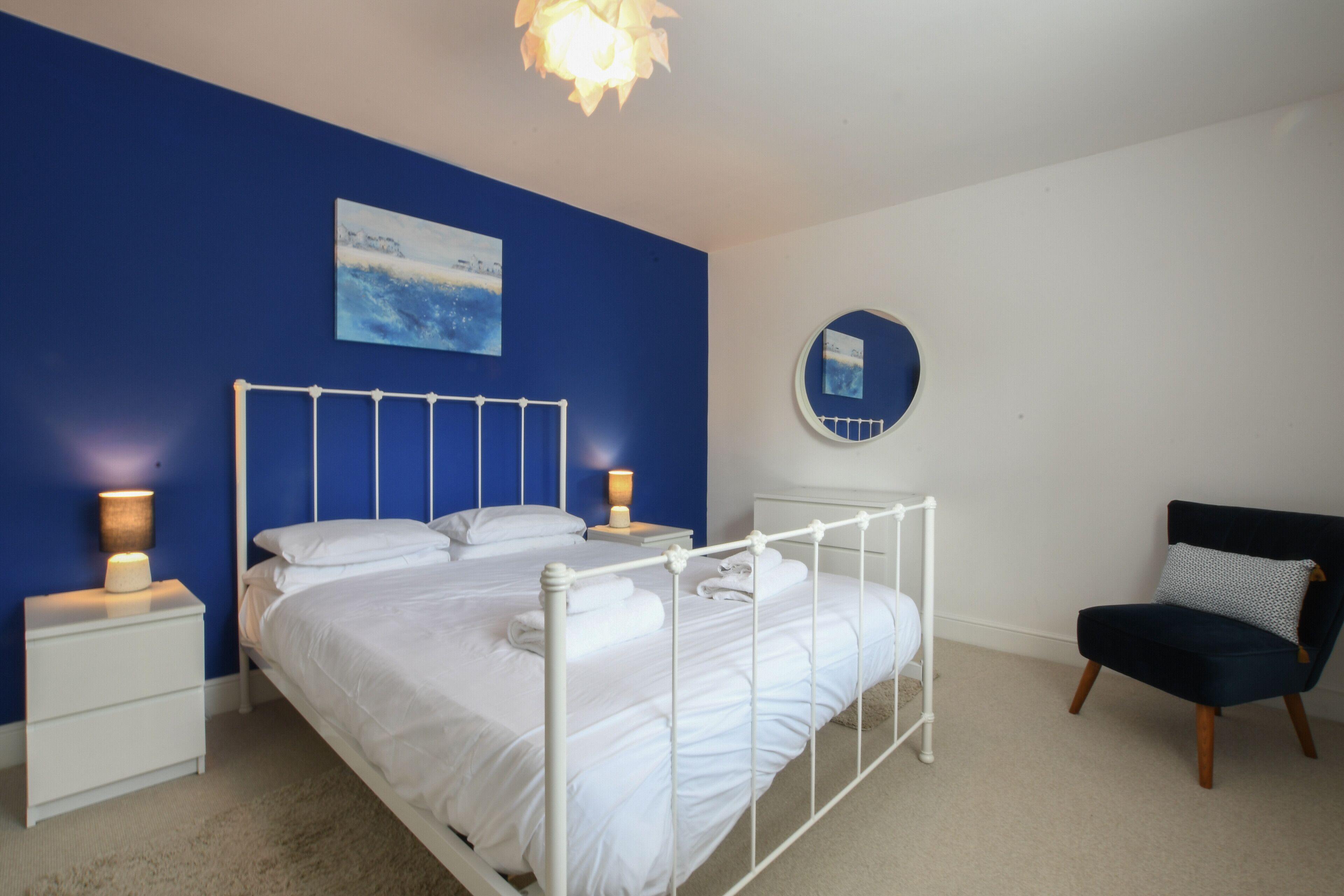 3 bedrooms, individually decorated, individually furnished, free WiFi