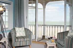Living room - Sea Tower, Aldeburgh (Aldeburgh)