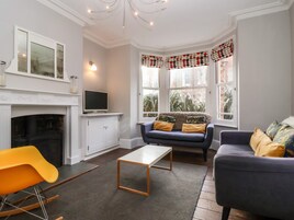 Cottage | Living area | DVD player