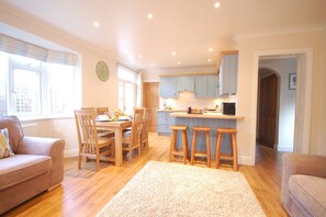 DVD player - Garden Cottage, Southwold (Reydon)