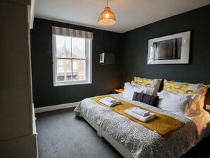 Chaumière | 4 chambres, décor unique, ameublement unique, accès au Wi-Fi (inclus)